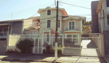 Casa com 4 dormitórios à venda, 400 m² por R$ 1.500.000 - Jardim América - Bragança Paulista/SP