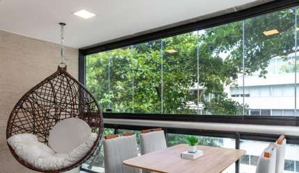 Apartamento em Ipanema com  82 metros 2 suítes e vaga