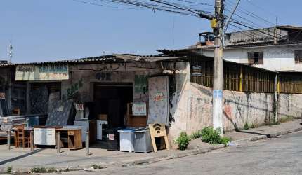 Galpão de esquina