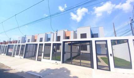 Sobrado 3 quartos 1 Suíte Bairro Jardim Kennedy - Cuiabá - MT