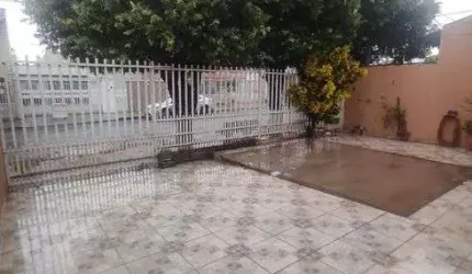 Casa a venda 3 quartos 1 suíte bairro Recanto dos Pássaros - Cuiabá - MT