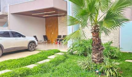 Casa Térrea com piscina 3 Suítes no Condomínio Belvedere II - Cuiabá - MT