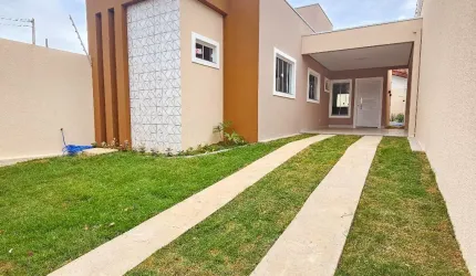 Casa a Venda com Piscina 3 Quartos 1 Suíte Bairro Santa Cruz I - Cuiabá - MT