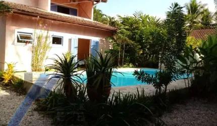 Ubatuba, Horto - Condomínio Ubatuba Country, casa com 03 dormitórios, sendo 01 suíte e área de lazer..