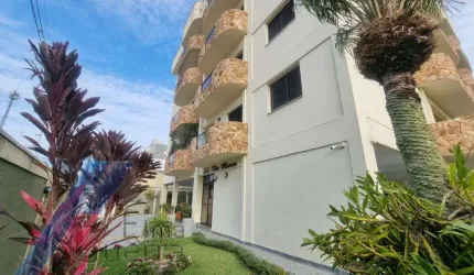 Ubatuba, Centro - Apartamento  com 03 dormitórios, sendo 01 suíte.