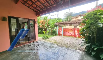 Ubatuba, Ressaca - Casa   com 03 dormitorios sendo 01 suite, terreno de 450 m2, documentado.