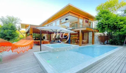 Praia do Forte| Mansão Luxuosa 550m²| 5 Suítes| 5 Vagas| Mobiliada| Praia Bella
