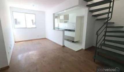Oportunidade !!  Cobertura com terraço privativo de 110m² à venda por R$ 540.000 - Cristo Rei - Curitiba/PR