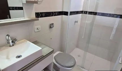 Apto com 2 dormitórios à venda, ao lado da IPO e Shop Agua Verde com 44 m² por R$ 275.000 - Água Verde