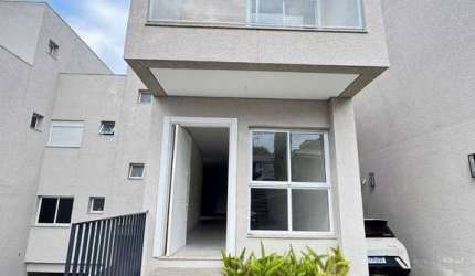 Sobrado com 3 dormitórios para alugar, 245 m² por R$ 6.567,00/mês - Campo Comprido - Curitiba/PR