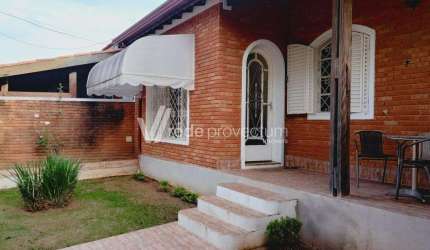 Casa com 3 quartos à venda na das Alfazemas, 302, Parque Cecap, Valinhos, 175 m2 por R$ 720.000