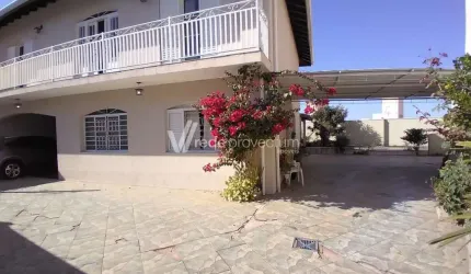 Casa com 5 quartos à venda na Rua Peruíbe, 116, Vila Campos Sales, Campinas, 278 m2 por R$ 800.000