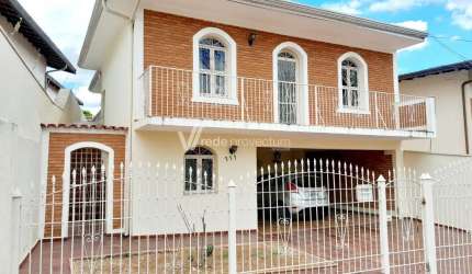Casa com 3 quartos à venda na Rua Dario Pompeu de Camargo, 333, Vila Nogueira, Campinas, 225 m2 por R$ 750.000