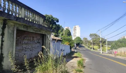 Casa com 3 quartos à venda na Vila Embaré, Valinhos , 176 m2 por R$ 850.000