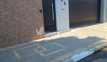 Casa com 3 quartos à venda no Jardim García, Campinas , 200 m2 por R$ 940.000