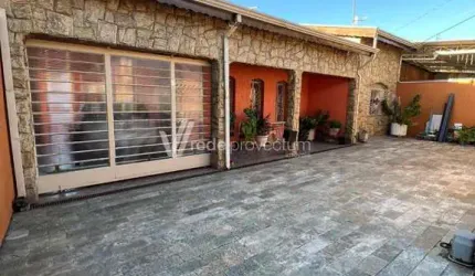 Casa com 3 quartos à venda na Rua Mineiros do Tietê, 582, Vila Pompéia, Campinas, 142 m2 por R$ 585.000
