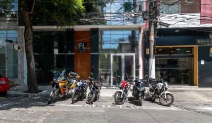 Prédio Comercial para Locação em São Paulo, TATUAPÉ