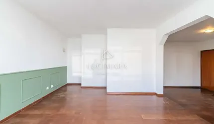 Apartamento com 4 quartos para alugar na Avenida Presidente Getúlio Vargas, 2780, Água Verde, Curitiba, 201 m2 por R$ 5.890