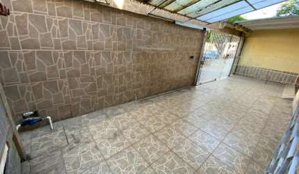 Casa para aluguel com 3 quartos em Santo Elias - Mesquita