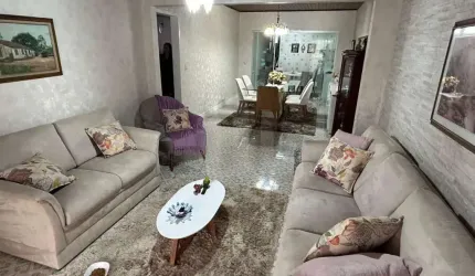 Casa Térrea para Venda no Jardins das Flores 240m² a/c
