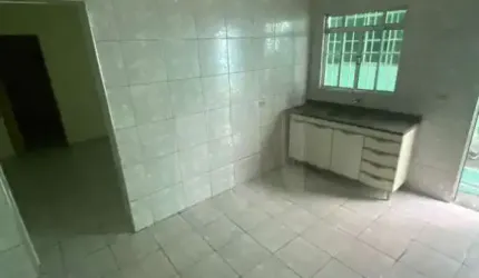 Terreno para venda com 3 casas no quintal na Vila Pestana - Osasco