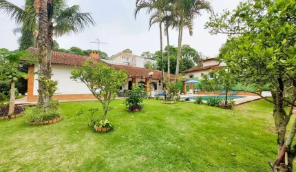 Casa de 370m² para locação - Parque São Paulo, Cotia
