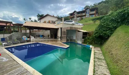 Apartamento 8 quartos, à venda no Centro de Guarapari.