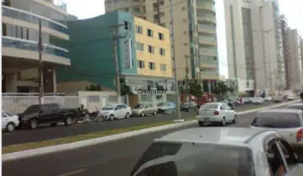 Imóvel com 5 andares na orla de Itaparica