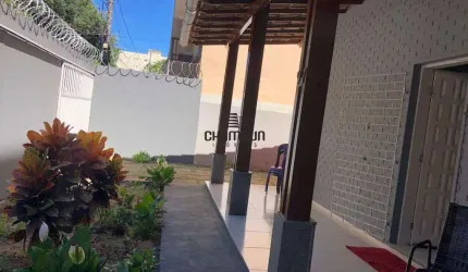 03 quartos com duas suites