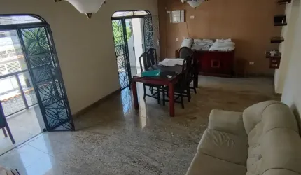 Aluga-se casa/sobrado 4 Quartos na Ponta da Praia em Santos/SP