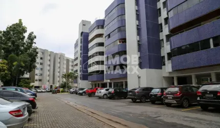 Vende Apartamento 230m² Duplex 4 quartos Asa Norte Brasília