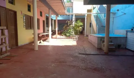 Casa com 13 quartos à venda no Tombo, Guarujá  por R$ 1.200.000