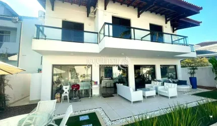 Casa em condomínio fechado com 4 quartos à venda no Jardim Acapulco, Guarujá  por R$ 1.800.000