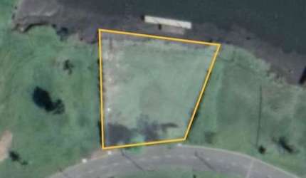 Terreno em condomínio fechado à venda no Balneario Praia do Perequê, Guarujá  por R$ 5.000.000