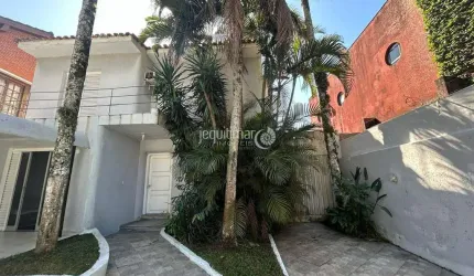 Casa com 6 quartos à venda no Balneário Praia do Pernambuco, Guarujá  por R$ 950.000