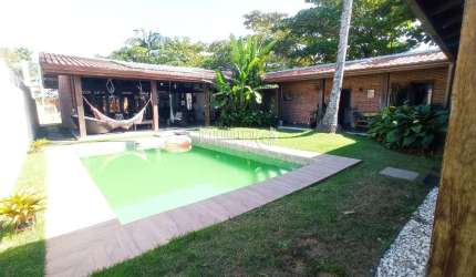 Casa com 5 quartos à venda no Balneário Praia do Pernambuco, Guarujá  por R$ 1.600.000