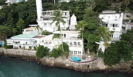 Apartamento com 3 quartos para alugar na Enseada, Guarujá  por R$ 16.000
