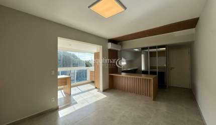 Apartamento com 3 quartos para alugar no Jardim Astúrias, Guarujá  por R$ 6.000
