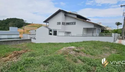 Terreno no bairro Pedra Branca para construtor