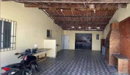 Excelente oportunidade na Aruana, Casa 2/4 no Horto do Carvalho 2 - L.C