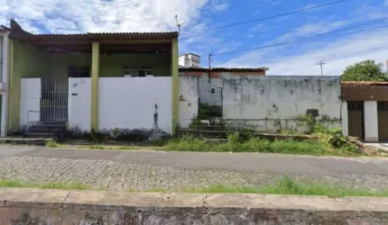 OPORTUNIDADE TERRENO Á VENDA VIZINHO AO DO HOSPITAL UNIVERSITÁRIO A.C