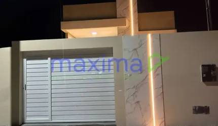 Linda casa com 2/4 sendo 1 suíte