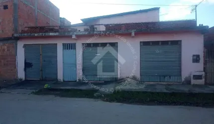 Galpão/ Casa/ Garagem