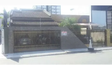 Casa na 13 de julho