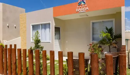 Térreo pra vender no Condomínio PARK BARRA com 2 quartos sendo 1 suíte na Barra dos Coqueiros