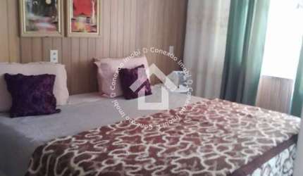 Vende-se casa com 5 quartos no Inácio barbosa