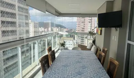 Apartamento com 4 suítes Santos