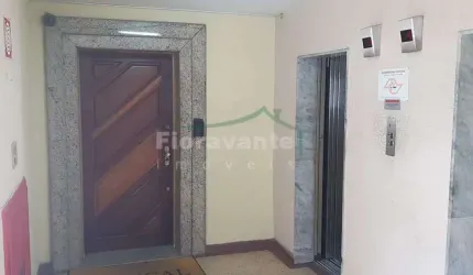 Conjunto Comercial, Centro, Santos - Próximo à Prefeitura.