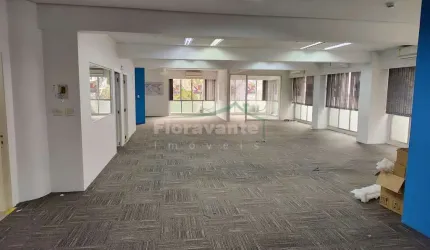 Conjunto Comercial, Centro, Santos. Próximo à Alfândega