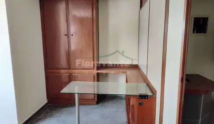 Conjunto Comercial, Centro, Santos. Ao lado do Poupatempo.